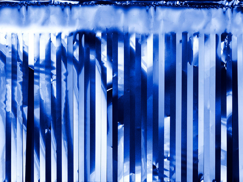 Dekoracja - foliowa kurtyna Party, niebieska / 18,5x400 cm