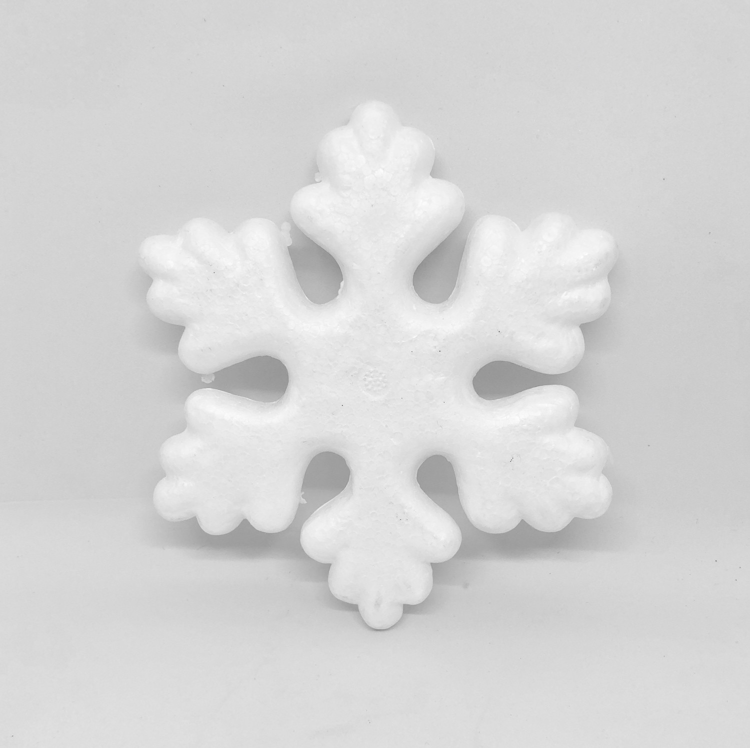 Śnieżynki styropianowe / 15x15 cm
