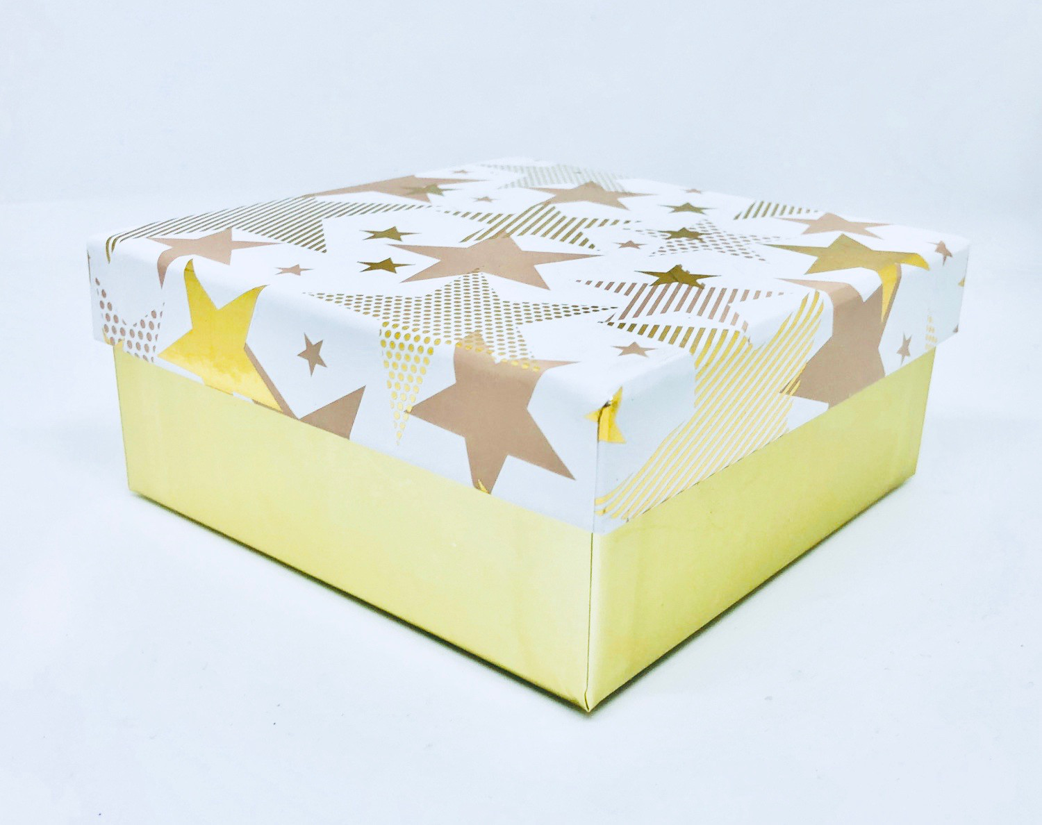Pudełko prezentowe "Gwiazdy" / 16x16x6,5 cm
