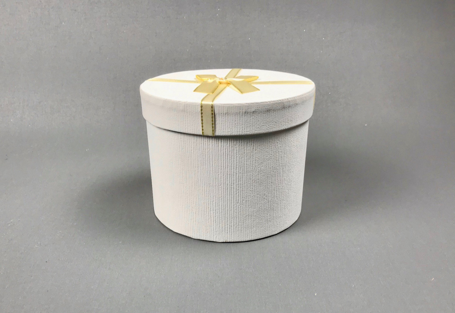 Pudełko ozdobne z kokardką, białe / H1810054/D-B